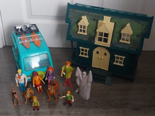 Scooby doo haunted - haunted, house