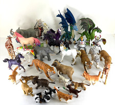 Lotto 32 personaggi Schleich Safari Ltd & Papo Dragons cavalli animali selvatici e fantasy
