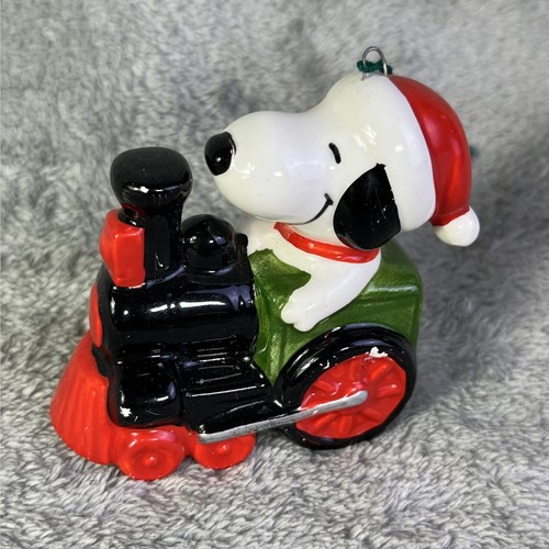 Ornamento ceramica treno