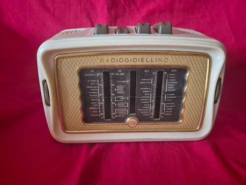 Radio valvole epoca cge - a, d'epoca