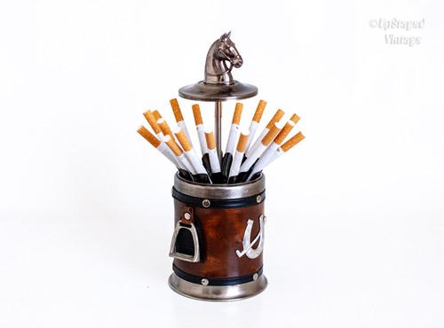 Horse pop cigarette - pop, up