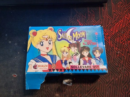 Box figurine sailor moon - sailor,