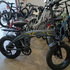 bicicletta elettrica pieghevole usata