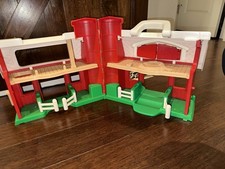 Fisher-Price Farm Playset 2590
