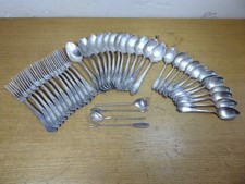 40 pezzi cucchiai e forchette