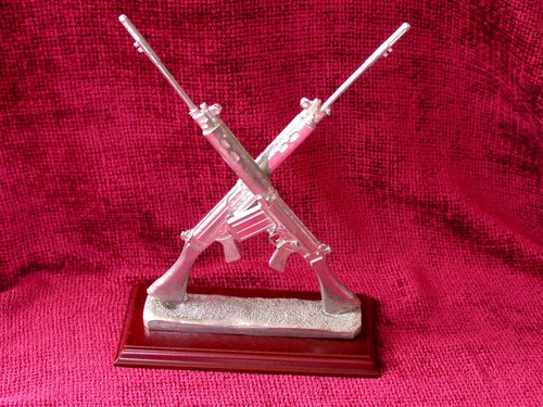 L1a1 slr crossed pair rifles - l1a1,