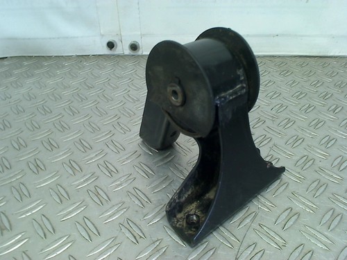 Supporto motore posteriore - supporto,