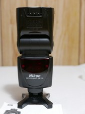 Flash Nikon SB-700 AF Speedlight. Come nuovo.