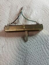 Amplificatore stereo integrato