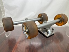 Raro Sure Grip Invader Trucks