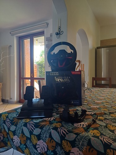 Hori wireless racing wheel - wireless,