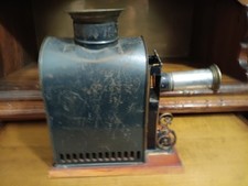 ANTICA LANTERNA MAGICA PRIMI '900 IN LAMIERINO