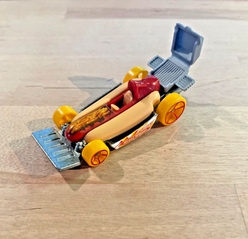 Hot wheels street - hot, wiener