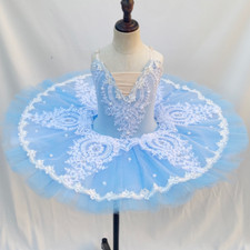 Balletto professionale tutù