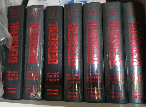 Manga berserk deluxe edition - berserk,
