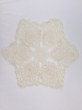 Rete 18" Doily fatta a mano