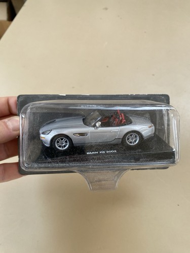 Bmw 2002 modellino auto - z8,