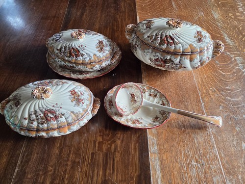 Antique tureens spoon and - tureens,