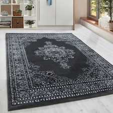 Tappeto classico orientale