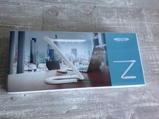 Lampada da tavolo bianca