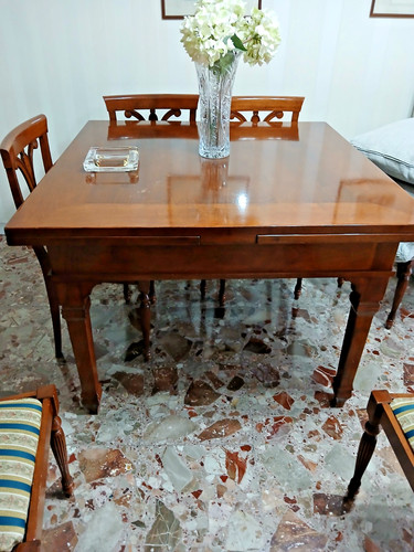 Tavolo con sedie legno - tavolo, in