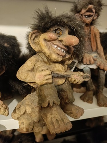 Troll nyform 247 - nyform,