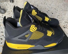 Jordan 4 Retro Thunder N. 42