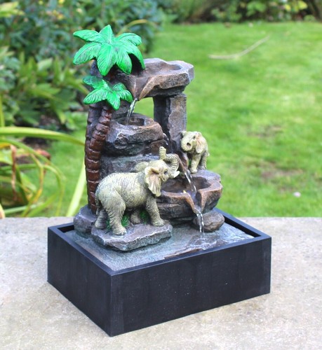 Fontana ornamento giardino
