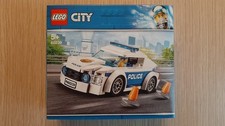LEGO City 60239, Auto di