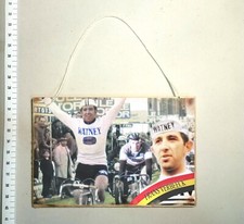 TARGA RECENTE ciclismo foto