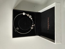 Bracciale Pandora Originale Completo Di Charms misura 22