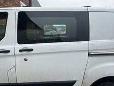 Finestrino fisso sinistro Ford