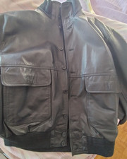 Giacca Uomo Conbipel Vera Pelle colore nera, ottime condizioni 