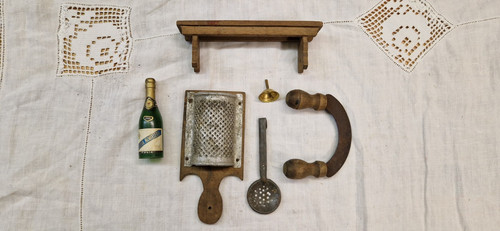 Antico giocattolo per bambini - giocattolo,