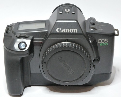 Canon eos 600 macchina