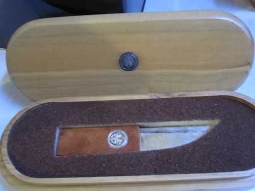 legno tagliacarte argento
