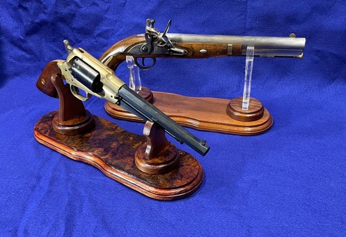 Espositore per pistola