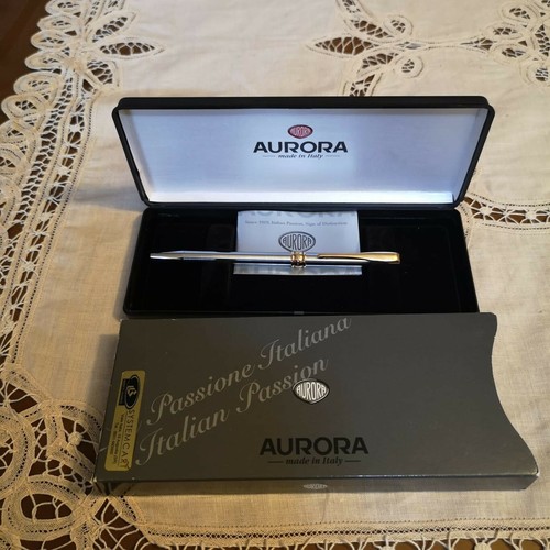 Penna sfera aurora in - penna, a