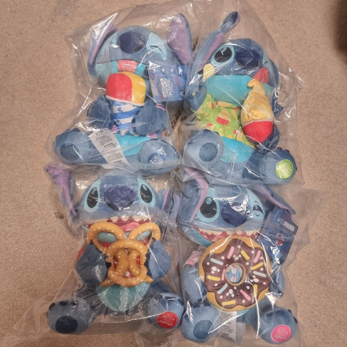 Stitch attacks snacks medium - snacks,