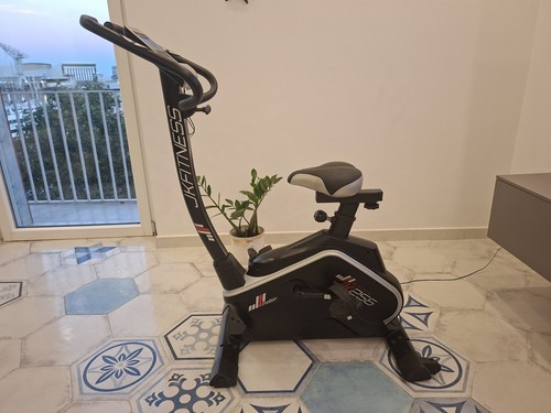 Fitness performa 256 - jk,