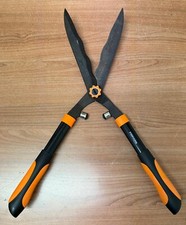 Forbici Siepe Fiskars lame