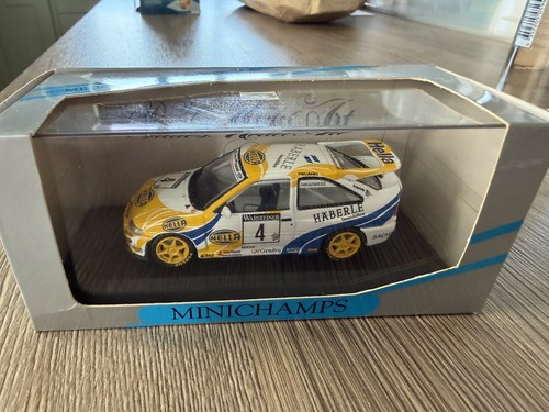 Minichamps ford escort - minichamps,
