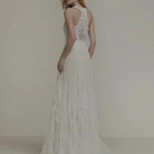 Never worn Pronovias wedding