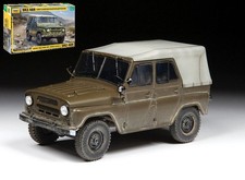 ZVEZDA Z3629 UAZ 469 SOVIET