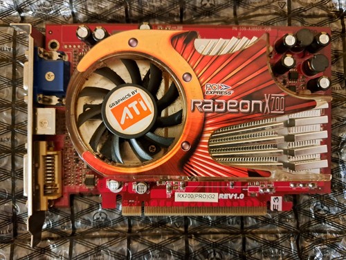 Scheda video ati radeon hd5550 - video,