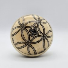 Antico pomello per porta in