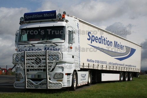 Foto camion mercedes benz - camion, mercedes-benz