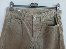 Pantaloni uomo slim fit a costine millerighe by United Colors of Benetton 