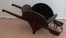 Piccola  Carriola in Legno