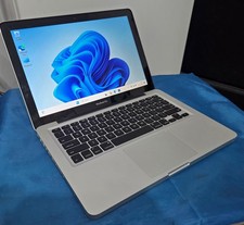 Apple MacBook Pro 13" Early